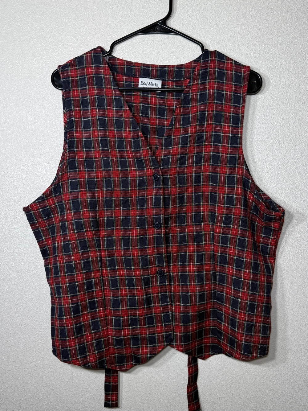 BonWorth Red and Navy Plaid Sleeveless Button-Front Top